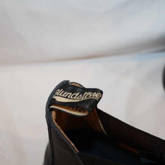 BLUNDSTONE MEN'S 2246 LEATHER CHELSEA BOOTS WATER RESISTANT NAVY BLUE - Picture 7 of 8